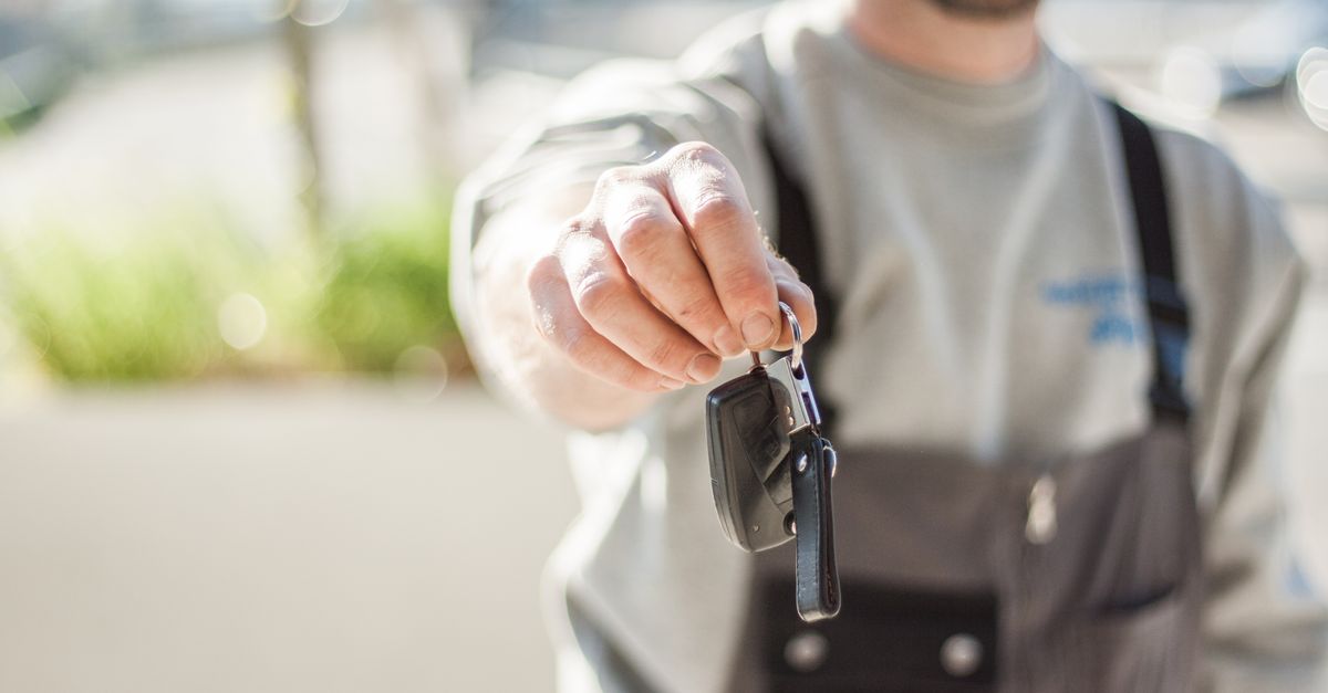 Hyundai car key fob — Elk Grove Village Locksmith