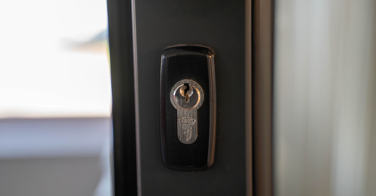 House Rekey Service — Elk Grove Village Locksmith