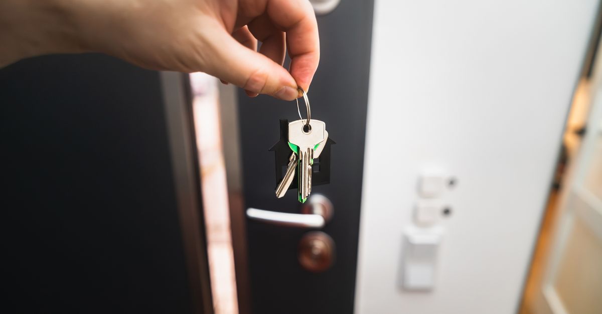 door security hardware — Elk Grove Village Locksmith