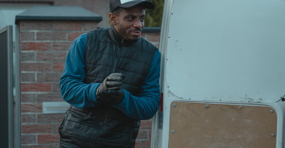 locksmith service technician — Elk Grove Village Locksmith