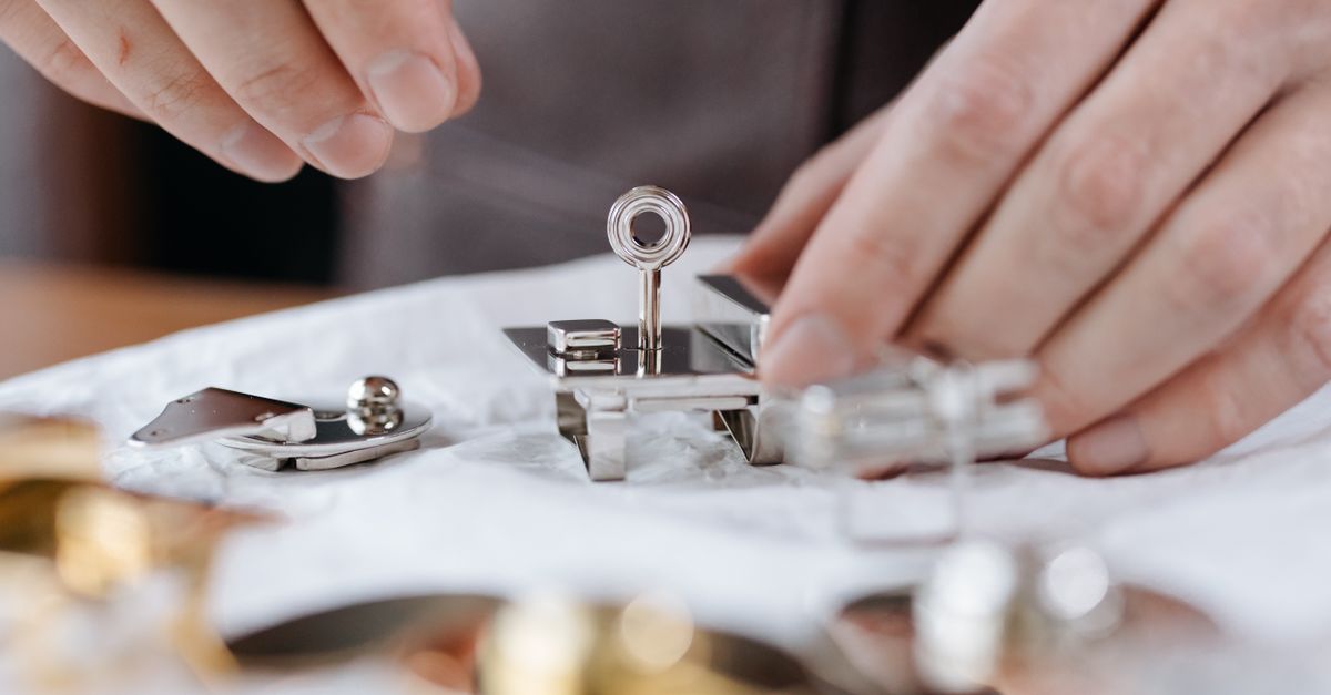 locksmith tools keys — Elk Grove Village Locksmith